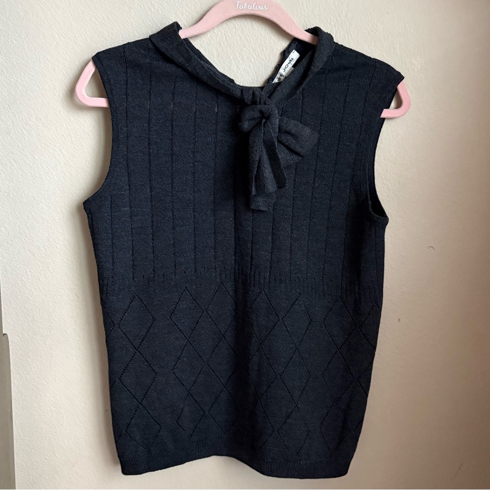 St. John Top